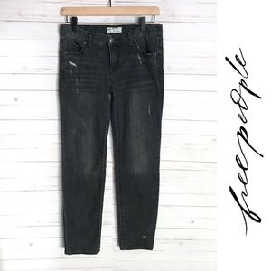 FREE PEOPLE • JEANS